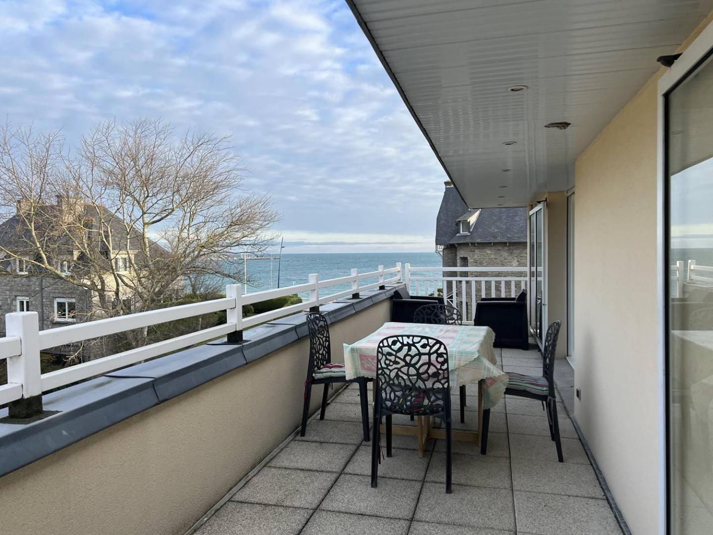 390 Appartement 3 Chambres Avec Vue Sur La Grande Plage De Saint-Cast La Garde  Экстерьер фото